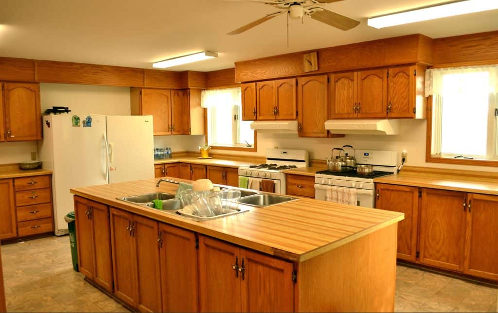 Barrie Street Rentals - Kitchen Prep Area